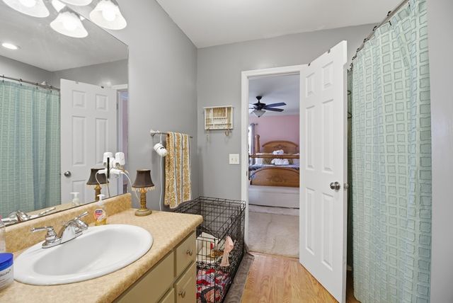 781 1st Ave, Ashford, AL 36312