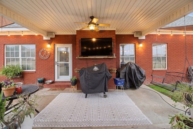 781 1st Ave, Ashford, AL 36312