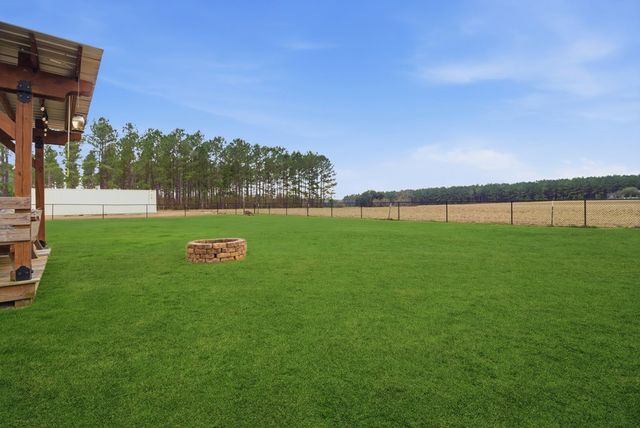 781 1st Ave, Ashford, AL 36312