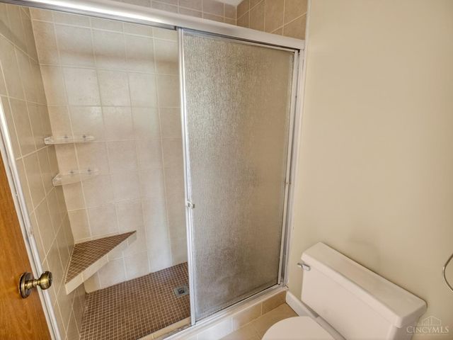 5265 Eaglesnest Drive, Cincinnati, OH 45248
