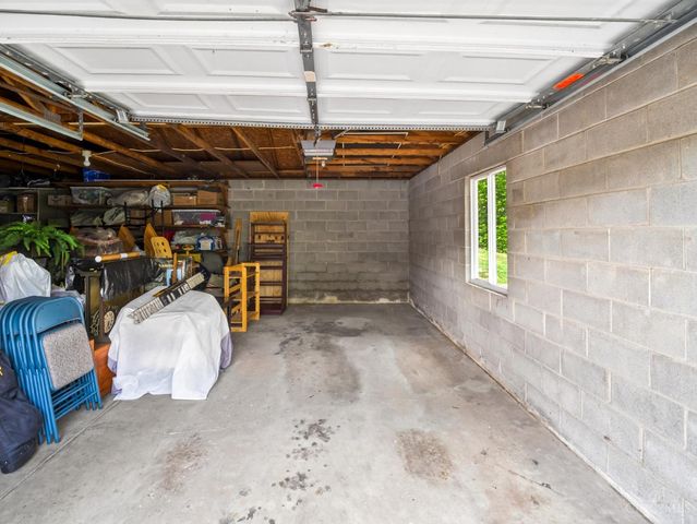 5265 Eaglesnest Drive, Cincinnati, OH 45248