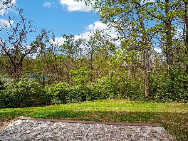 5265 Eaglesnest Drive, Cincinnati, OH 45248
