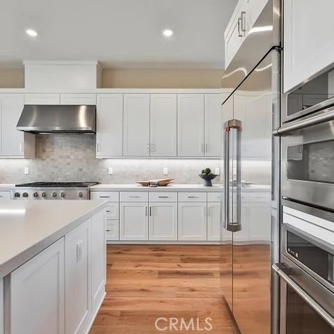 24408 Camino Oceano, Valencia, CA 91354