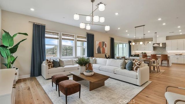24408 Camino Oceano, Valencia, CA 91354