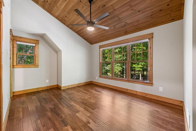 2634 Mountain Tops Road, Blue Ridge, GA 30513
