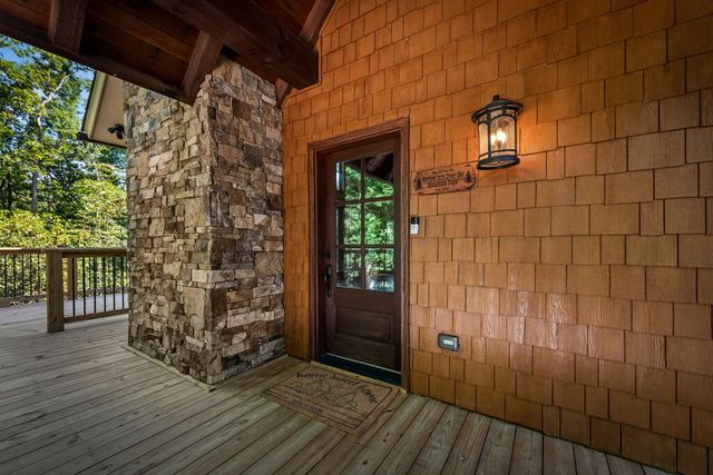 2634 Mountain Tops Road, Blue Ridge, GA 30513