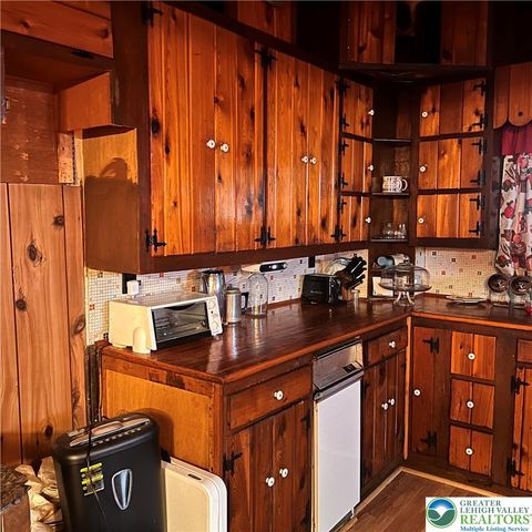 1033 West Berwick Street, Easton, PA 18042