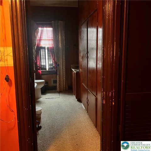 1033 West Berwick Street, Easton, PA 18042