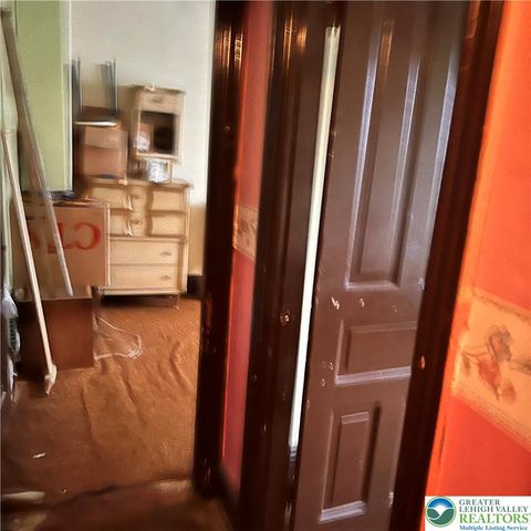 1033 West Berwick Street, Easton, PA 18042