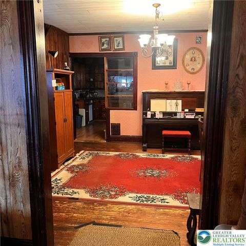 1033 West Berwick Street, Easton, PA 18042