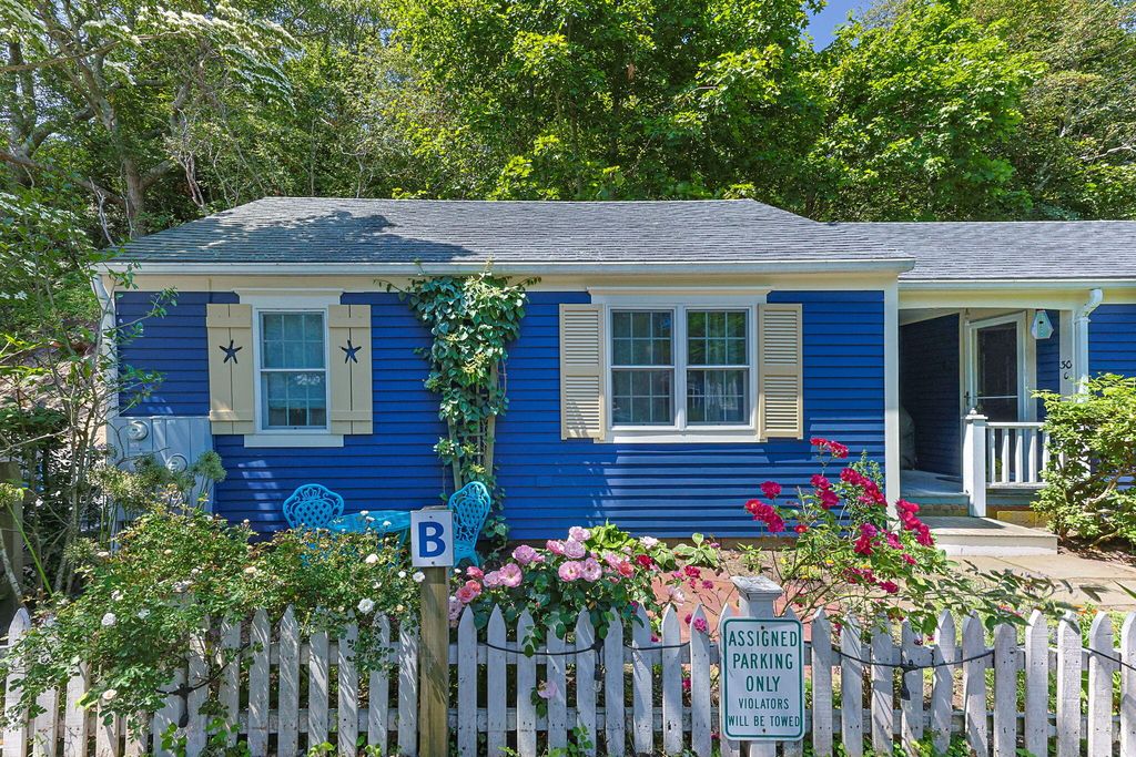 30 Bangs Street UB, Provincetown, MA 02657