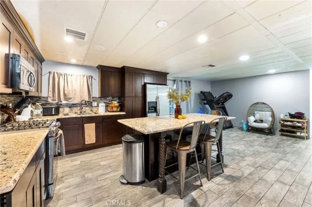 1425 Cherry Ave 202, Beaumont, CA 92223