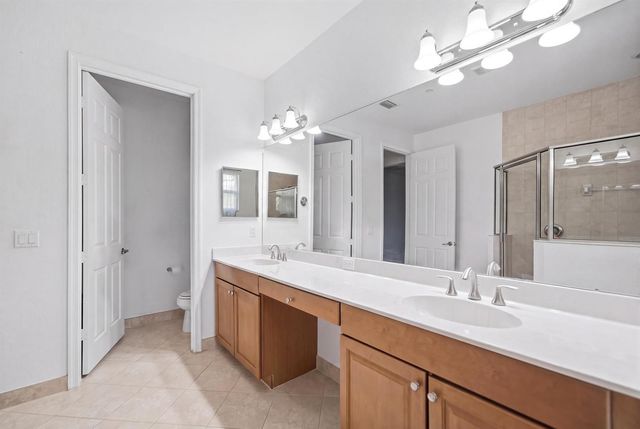 135 SW WALKING Path, Stuart, FL 34997