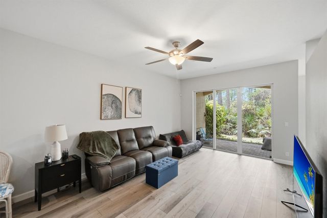 135 SW WALKING Path, Stuart, FL 34997