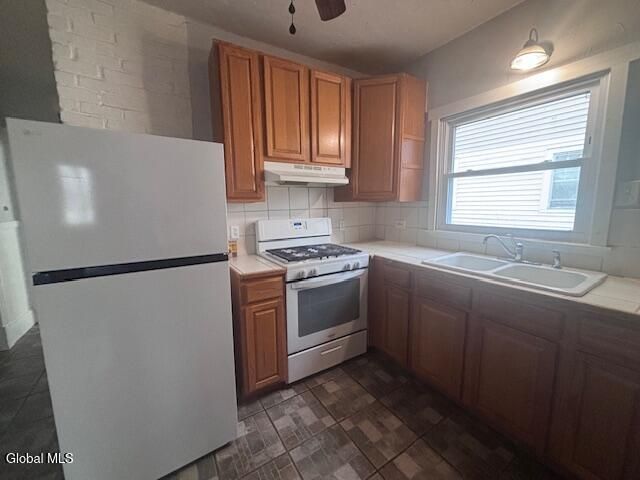 17 Cuyler Avenue 2nd Floor, Albany, NY 12209