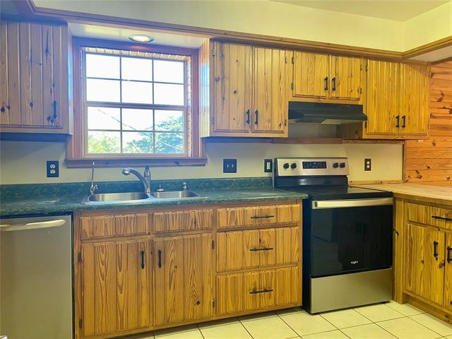 3927 Rocky Ridge Road, Ponca City, OK 74640