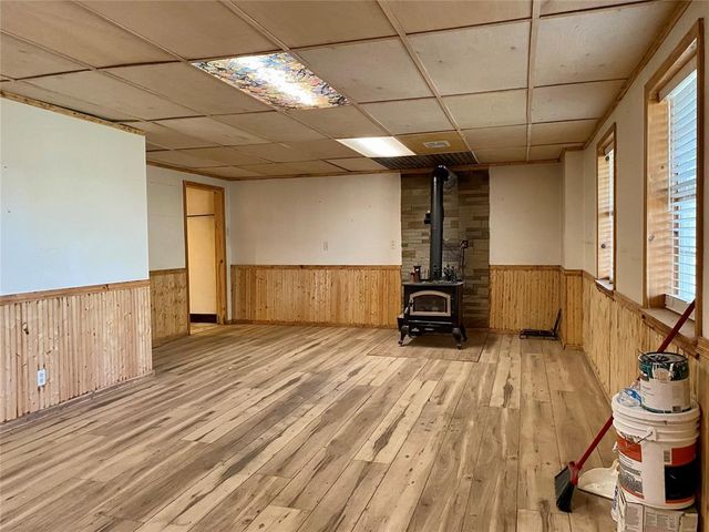 3927 Rocky Ridge Road, Ponca City, OK 74640