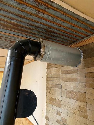 3927 Rocky Ridge Road, Ponca City, OK 74640