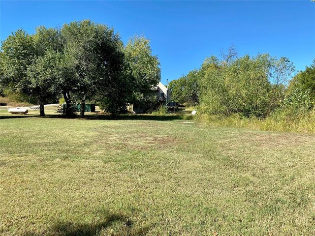 3927 Rocky Ridge Road, Ponca City, OK 74640