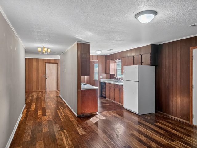 1888 Thrasher Pike, Hixson, TN 37343