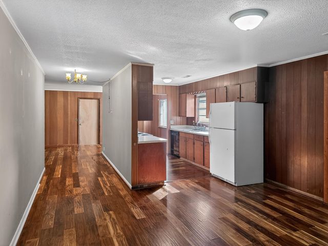 1888 Thrasher Pike, Hixson, TN 37343