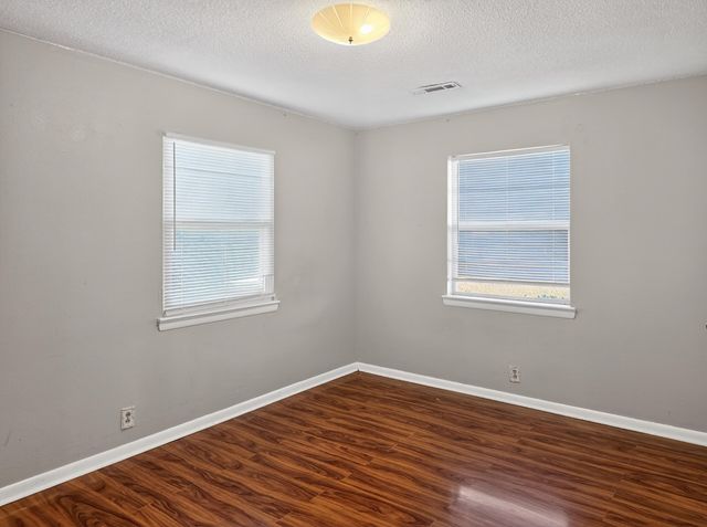 1888 Thrasher Pike, Hixson, TN 37343