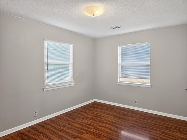 1888 Thrasher Pike, Hixson, TN 37343