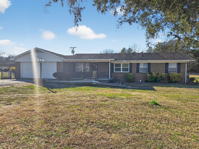 1888 Thrasher Pike, Hixson, TN 37343