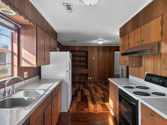 1888 Thrasher Pike, Hixson, TN 37343