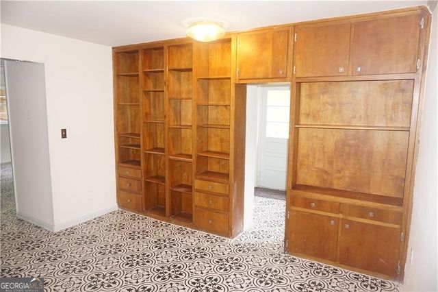 3450 Casa Woods Lane, Clarkston, GA 30021