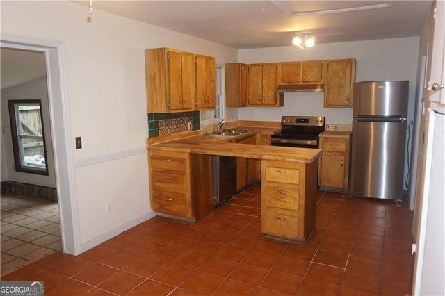 3450 Casa Woods Lane, Clarkston, GA 30021