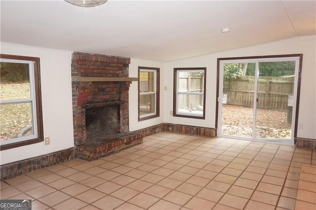 3450 Casa Woods Lane, Clarkston, GA 30021