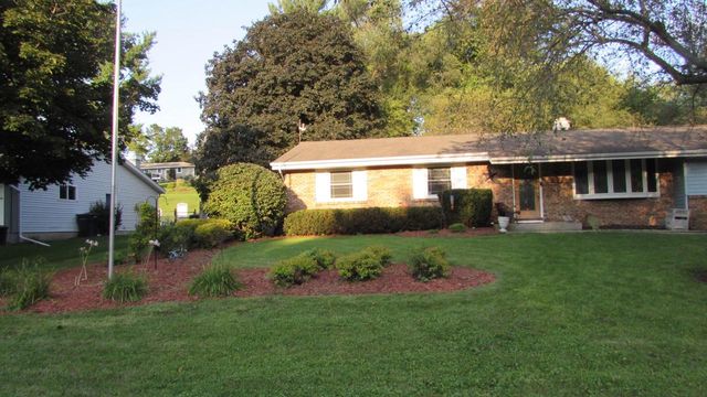 522 Sussex Drive, Janesville, WI 53546