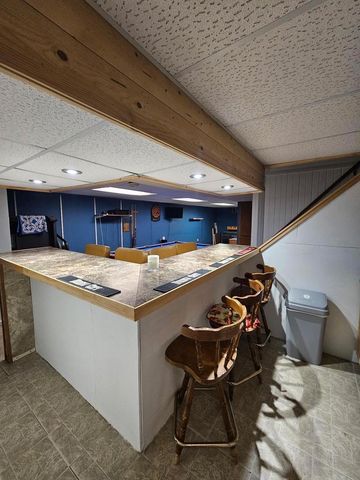 522 Sussex Drive, Janesville, WI 53546