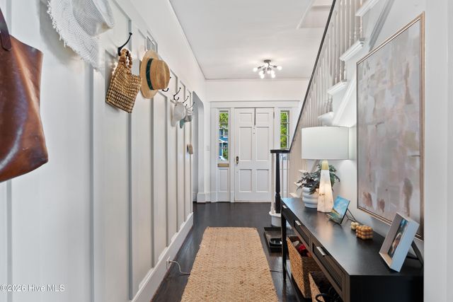 2306 Chestnut Street, Wilmington, NC 28405