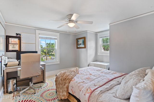 2306 Chestnut Street, Wilmington, NC 28405