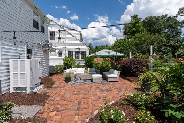 2306 Chestnut Street, Wilmington, NC 28405