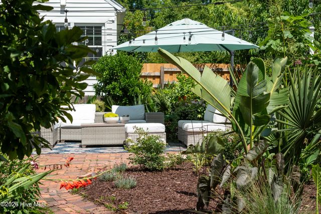 2306 Chestnut Street, Wilmington, NC 28405