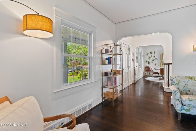 2306 Chestnut Street, Wilmington, NC 28405