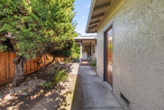 228 Union Avenue, Los Gatos, CA 95032