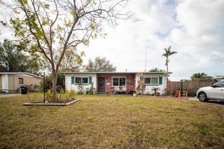 8742 NARCISSUS AVENUE, Seminole, FL 33777