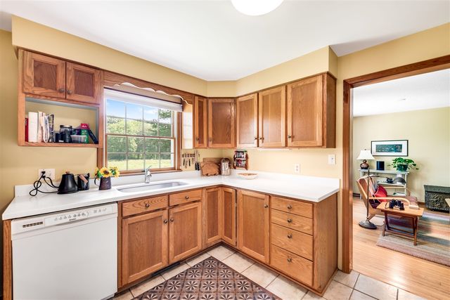 5515 Kaiser Road, Sawyer, MI 49125