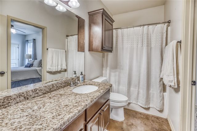 508 Deacon Drive W, College Station, TX 77845