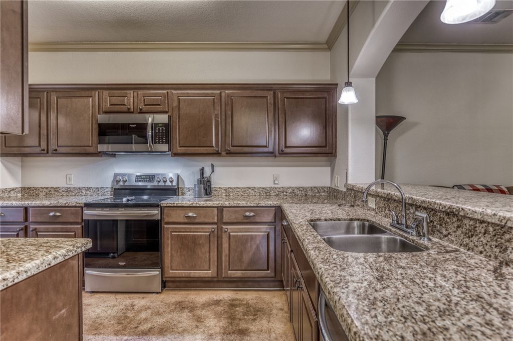 508 Deacon Drive W, College Station, TX 77845 — photo 5