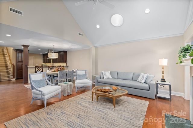 54 Lake Pointe Circle, Hendersonville, NC 28792