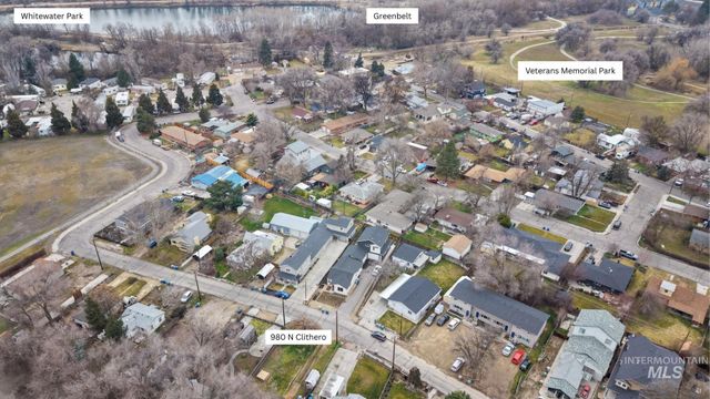 980 N Clithero Dr, Boise, ID 83703