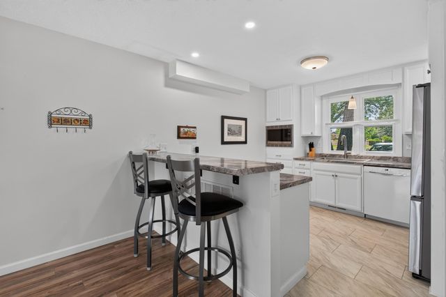 2553 Bristol Terrace, St. Joseph, MI 49085