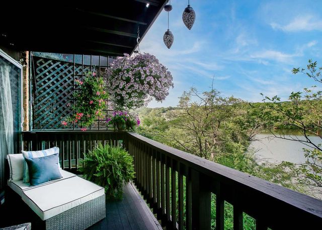 5509 E Lake Drive C, Lisle, IL 60532