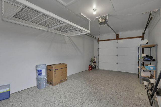 1637 Park Row Drive, Columbus, OH 43235