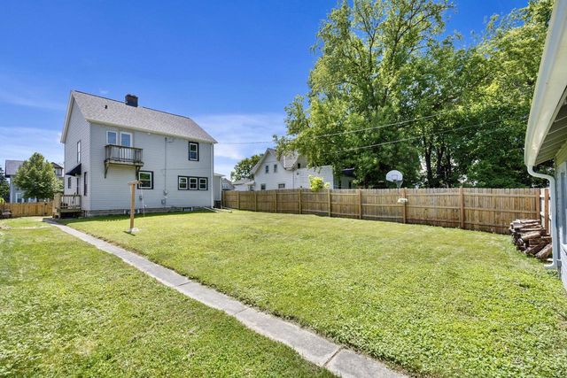 612 Marquette AVENUE, South Milwaukee, WI 53172